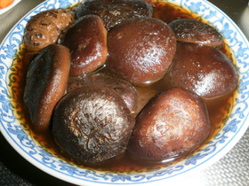 うちのおせち♪~しいたけの煮物
